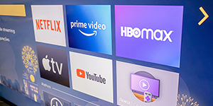 Roku Express, TV box device with streaming service in Brazil and